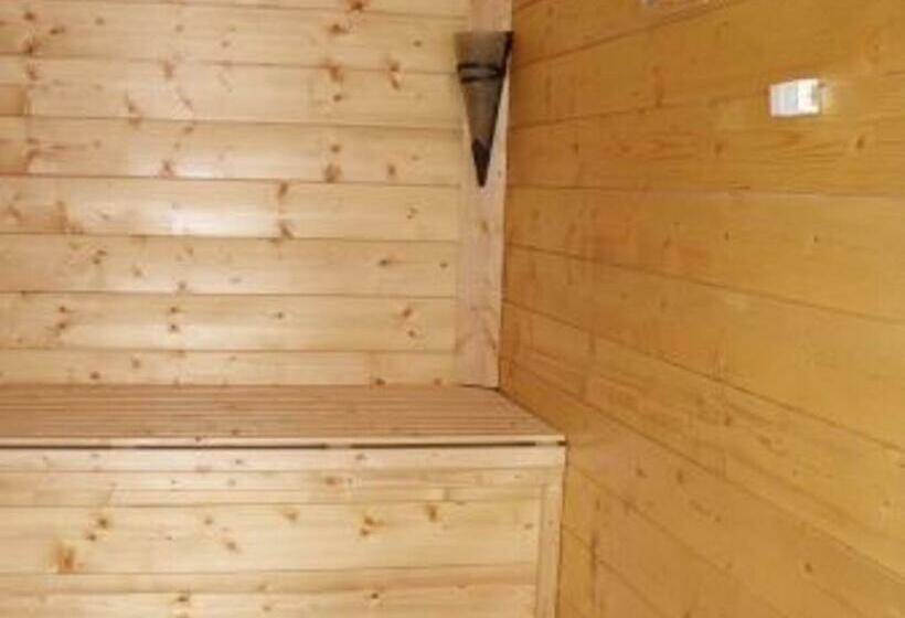 غرفة قياسية, Roulotte Cosy Avec Kitchenette, Ruisseau Apaisant Et Espace Bien être, Nuit Insolite à Ferdrupt   Fr