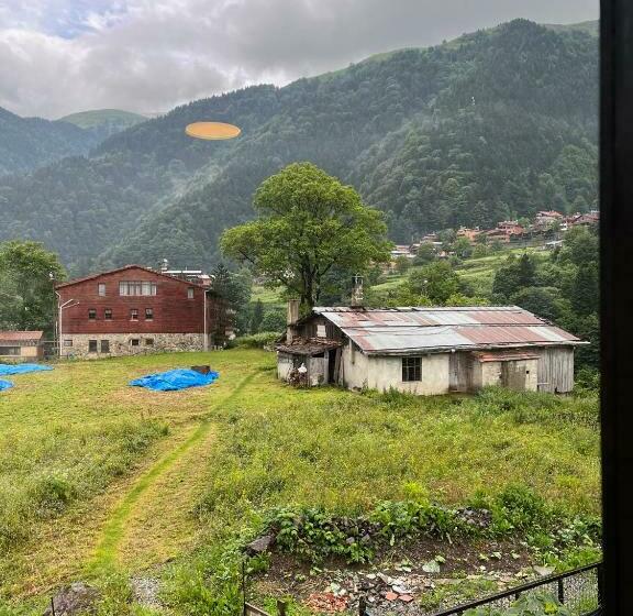 豪华工作室, Espi̇ra Apart