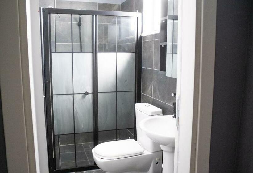 테라스 스위트, Lions Suit