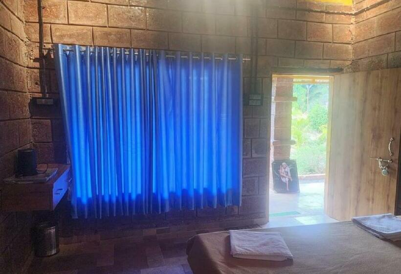 חדר דלוקס, Neel Agro Tourism &resort