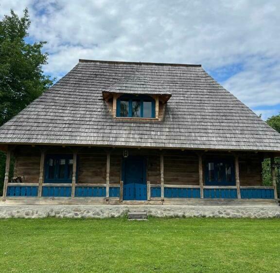 منزل غرفة نوم واحدة, La Patru Daci