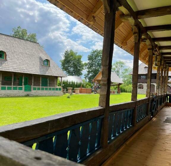 منزل غرفة نوم واحدة, La Patru Daci