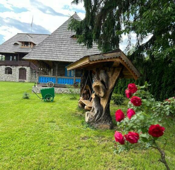 منزل غرفة نوم واحدة, La Patru Daci