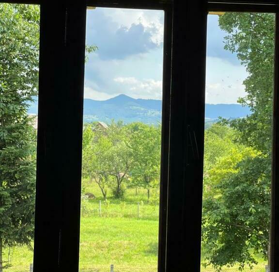 منزل غرفتين نوم, La Patru Daci