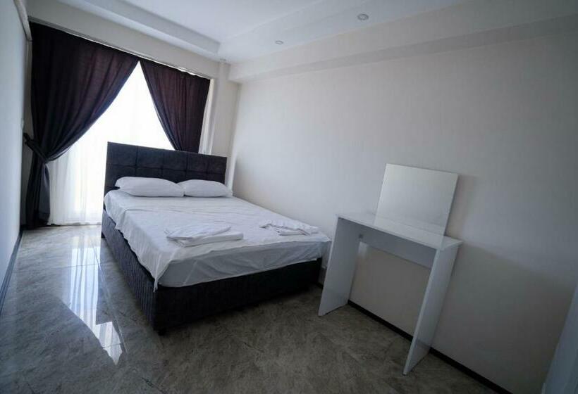 １ベッドルームアパートメント, Ayya Sui̇t