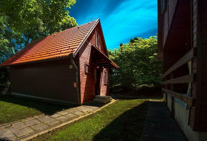 کلبه ییلاقی, Horizont Idéző Parkmotel