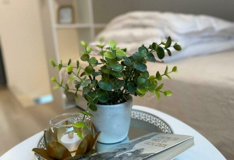 کلبه ییلاقی, Horizont Idéző Parkmotel