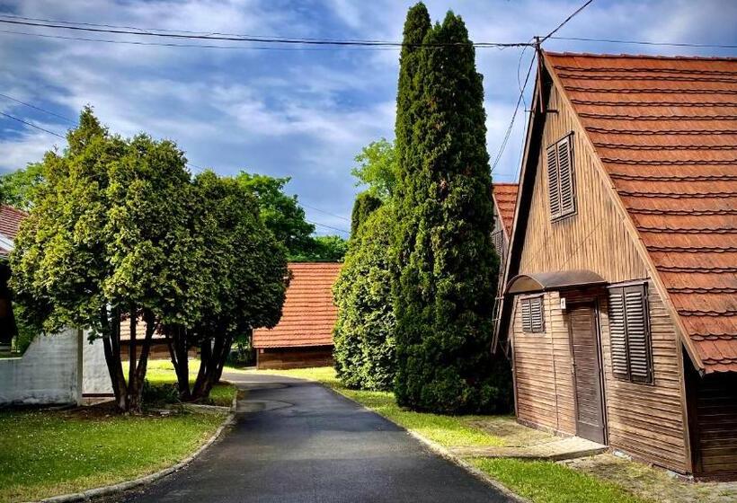 آپارتمان 1 خوابه, Horizont Idéző Parkmotel