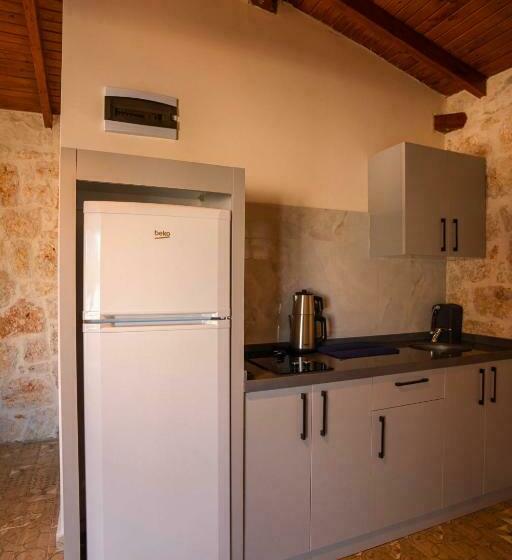 Трехместный Номер Deluxe, Terra Rossa Stone Houses Otel & Restaurant  Kaş
