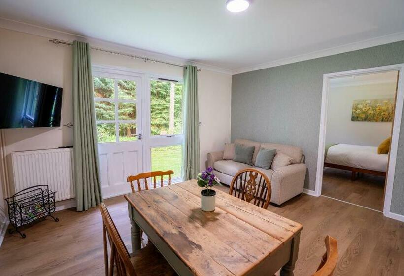 Номер Стандарт, Kettleburgh Chequers