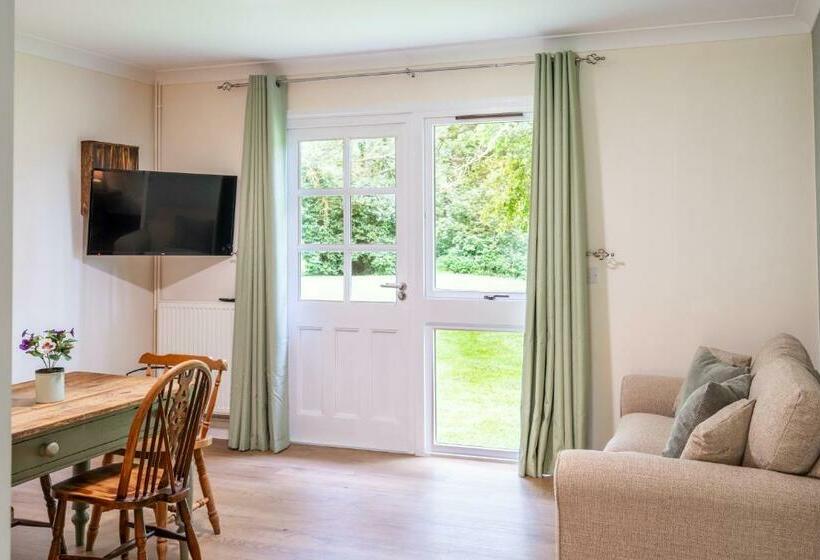 Номер Стандарт, Kettleburgh Chequers