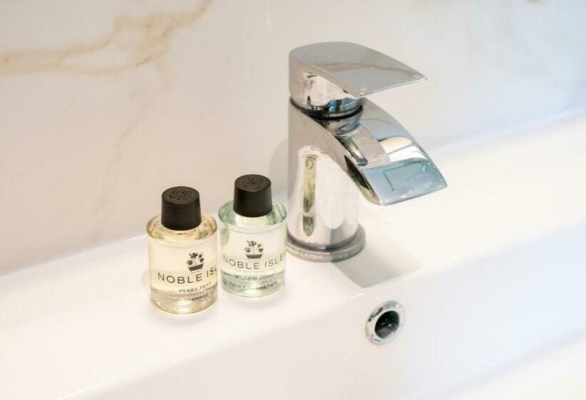 Номер Стандарт, Kettleburgh Chequers