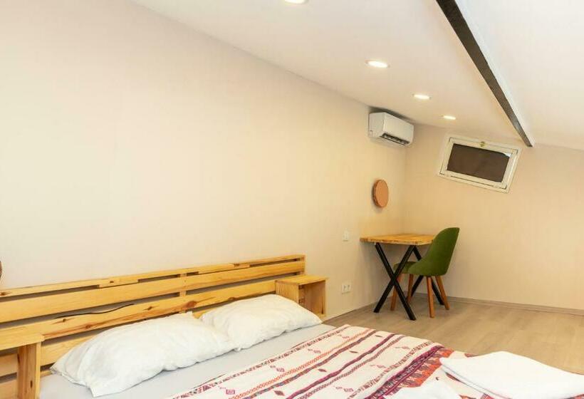 غرفة قياسية, Happy Suites