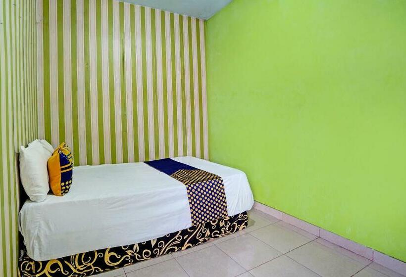 Номер Economy, Spot On 92673 Gang Songo Syariah Homestay