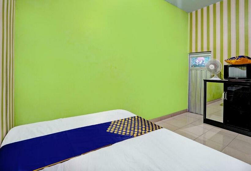 이코노미 룸, Spot On 92673 Gang Songo Syariah Homestay