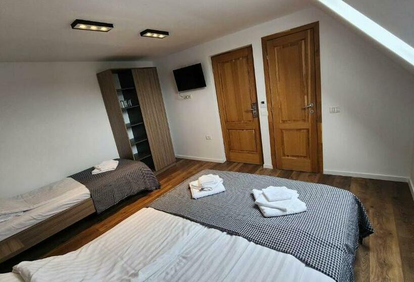 스탠다드 트리플 룸, Hámor Panzió