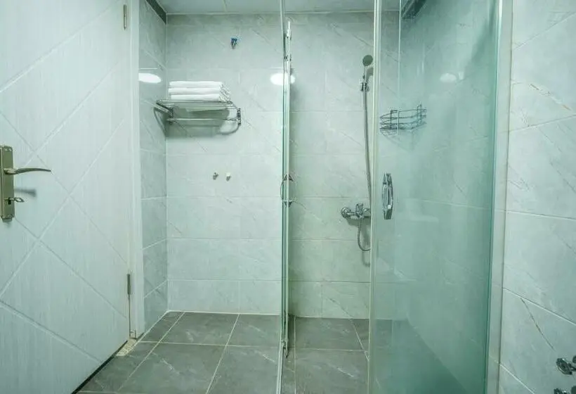 Standard-huone, Yaşam