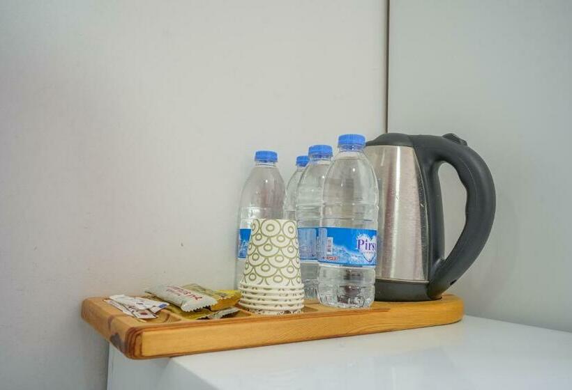 غرفة عائلية, Yaşam