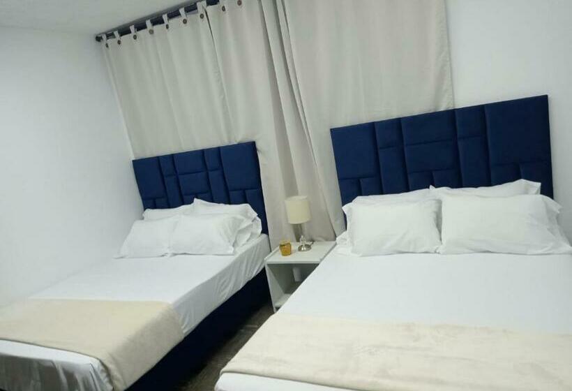 스탠다드 룸, Hostal Astroblue