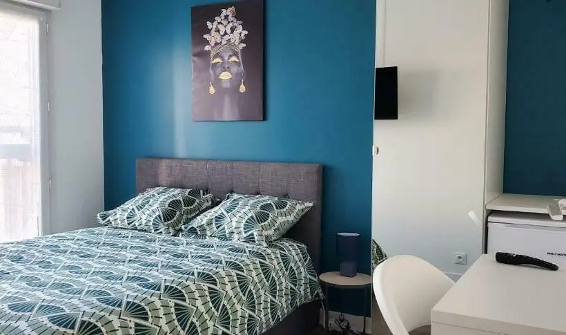 Standard-huone Jaettu Kylpyhuone, Charming Room With Shared Space Close To Paris   Chambres Confort Avec Espaces Partagés Proche De Pa