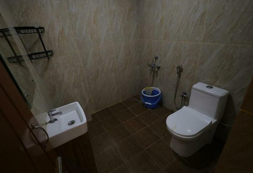 Family Suite, Rajam Selva