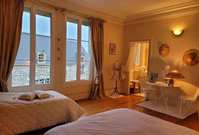 Standard Kolmen Hengen Huone, Chambres D Hôtes