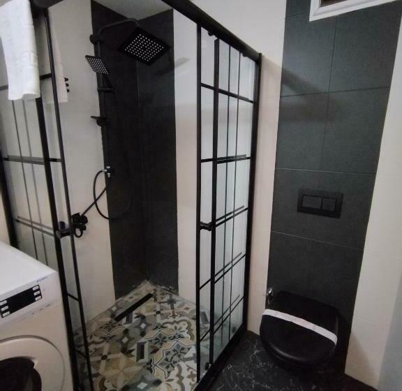 آپارتمان 1 خوابه با چشم‌انداز باغ, Pusula Motel