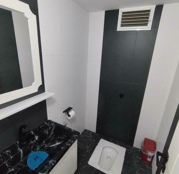 آپارتمان 3 خوابه, Pusula Motel