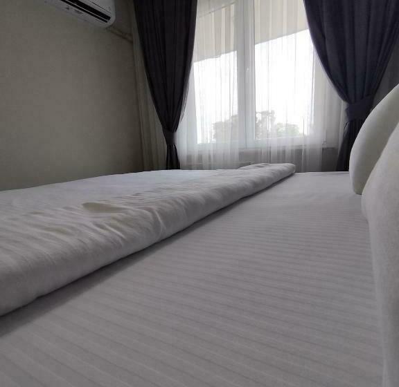 דירת חדר בקומת קרקע, Pusula Motel