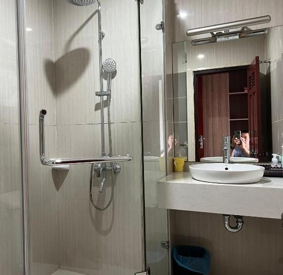 اتاق استاندارد با 2 تخت دوبل, Khách Sạn Sông Lô