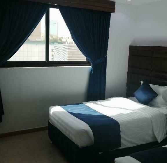 غرفة قياسية فردية, Roseline