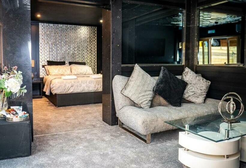 带1个卧室的带阳台的公寓, The Sea Lounge Accomodation