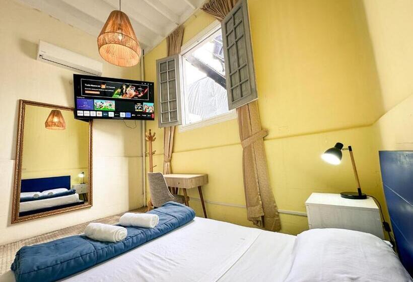 デラックスルーム, Ancestral Hostel Barranco