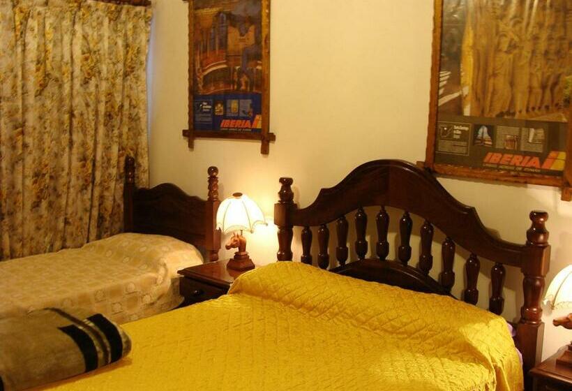 Семейный Номер, Aeropuerto Monte Grande