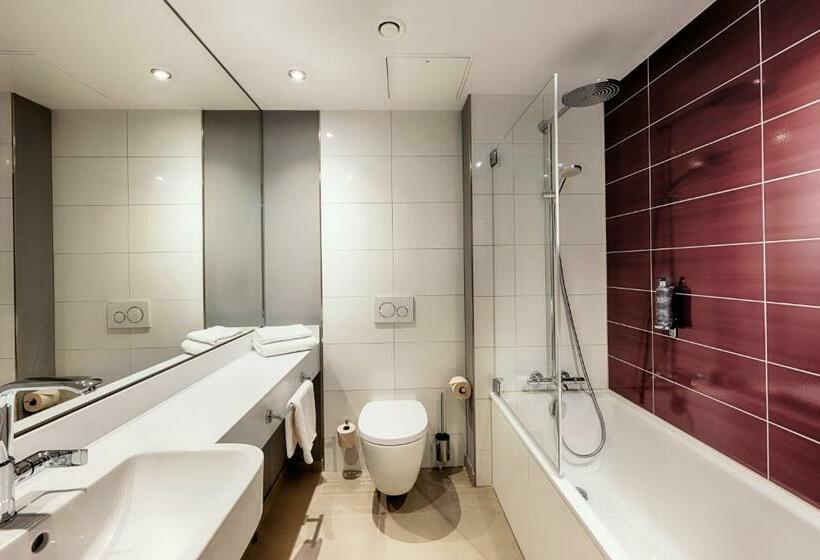 اتاق سوپریور, Premier Inn Darmstadt City Centre