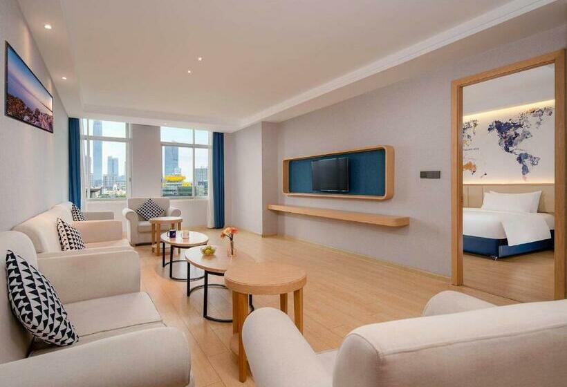 Люкс с Видом, Kyriad Marvelous Hotel Dongguan Municipal Government