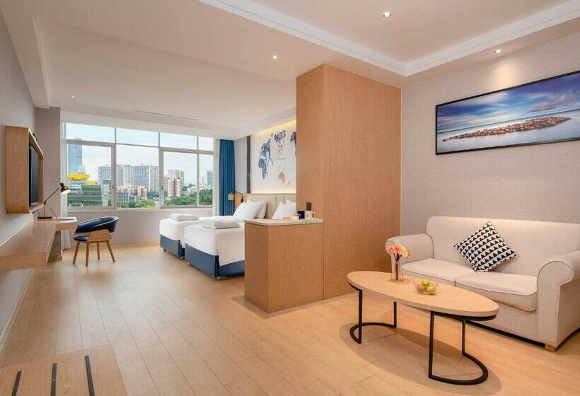 Номер Superior с Видом, Kyriad Marvelous Hotel Dongguan Municipal Government