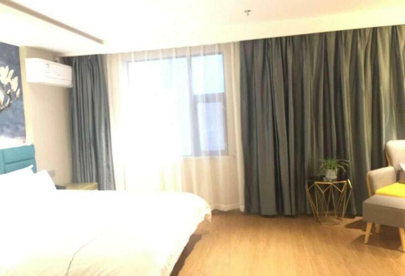 Номер Deluxe, Magnotel Yangzhou China Grand Canal Museum Wanda Plaza