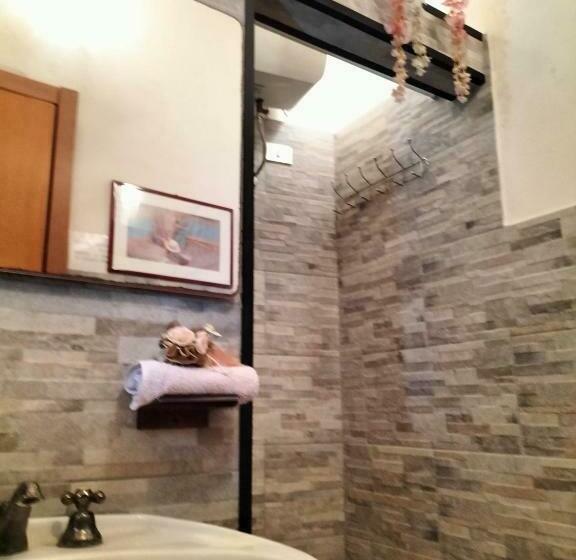 Четырехместный Номер Стандарт, La Villa Del Conte