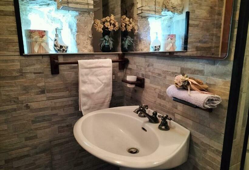 Четырехместный Номер Стандарт, La Villa Del Conte