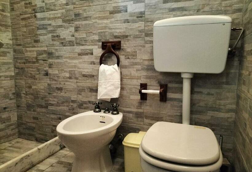 Четырехместный Номер Стандарт, La Villa Del Conte