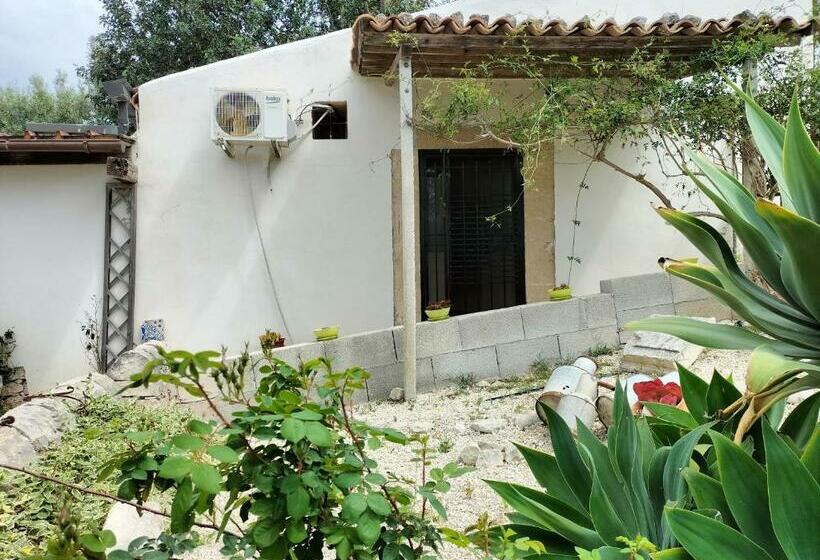 Четырехместный Номер Стандарт, La Villa Del Conte