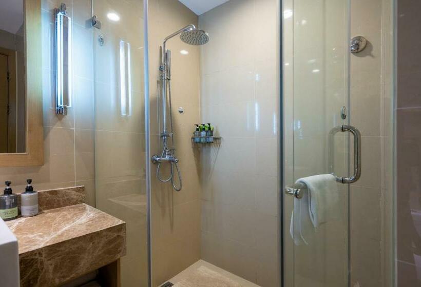 Номер Deluxe Кровать Кинг, True Go Hotel   Guangzhou International Conference Center Memorial Hall Subway Station