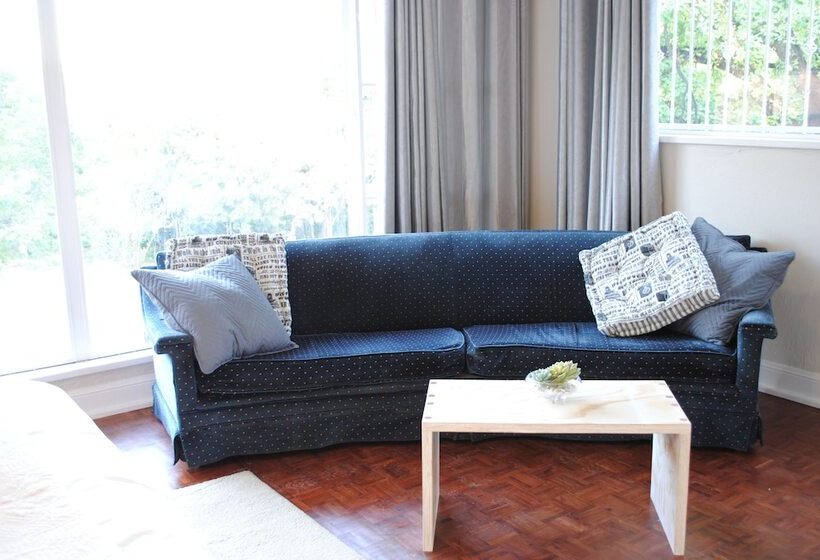 エクゼクティブスイート, B And B Sandton