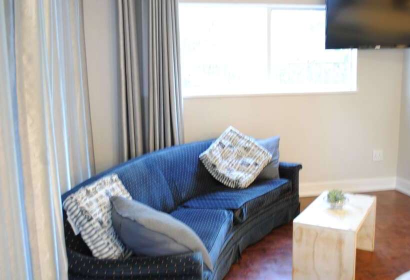 エクゼクティブスイート, B And B Sandton