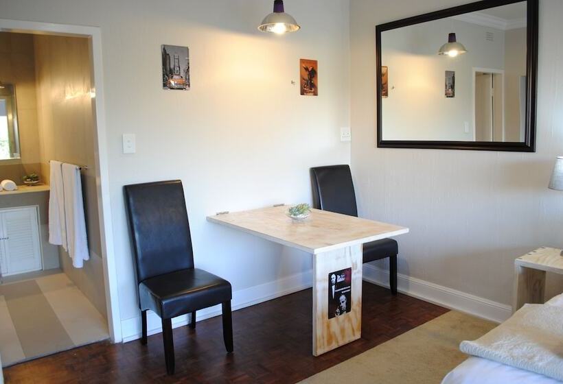 スタンダードルーム, B And B Sandton