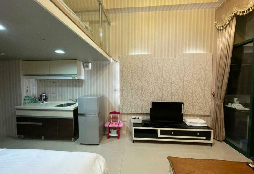 Standardrum, Chiuan Jia Hot Spring House