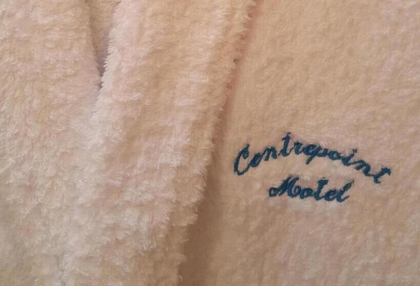 اتاق استاندارد با وان آب گرم, Centrepoint Motel Deniliquin