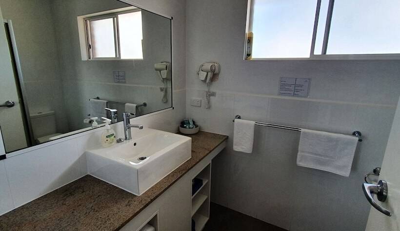 اتاق استاندارد, Centrepoint Motel Deniliquin