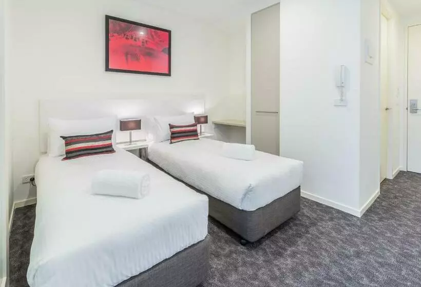 エクゼクティブワンルーム, City Edge Box Hill Apartment